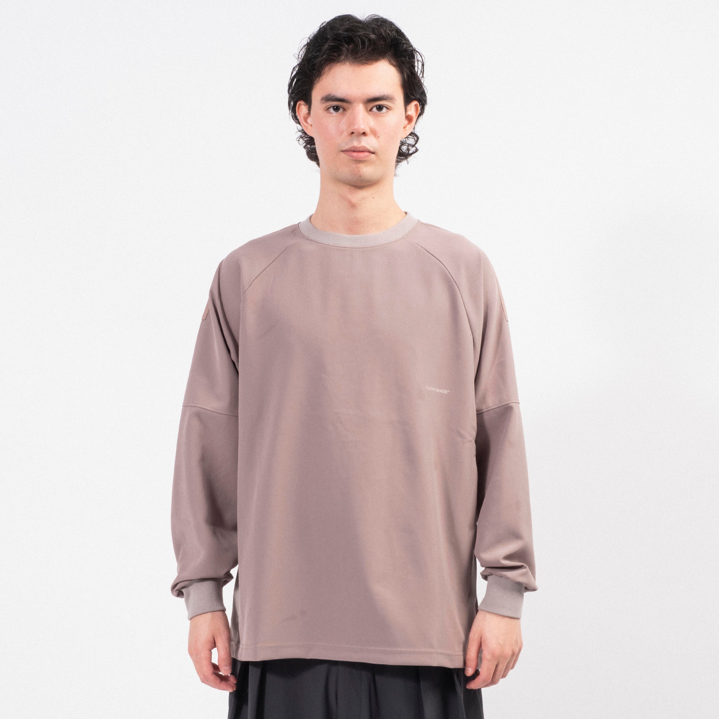 [GOOPiMADE X MASTER-PIECE] “MEQUIP-L1” TORQUED 3D CABLE CREWNECK _ SAND