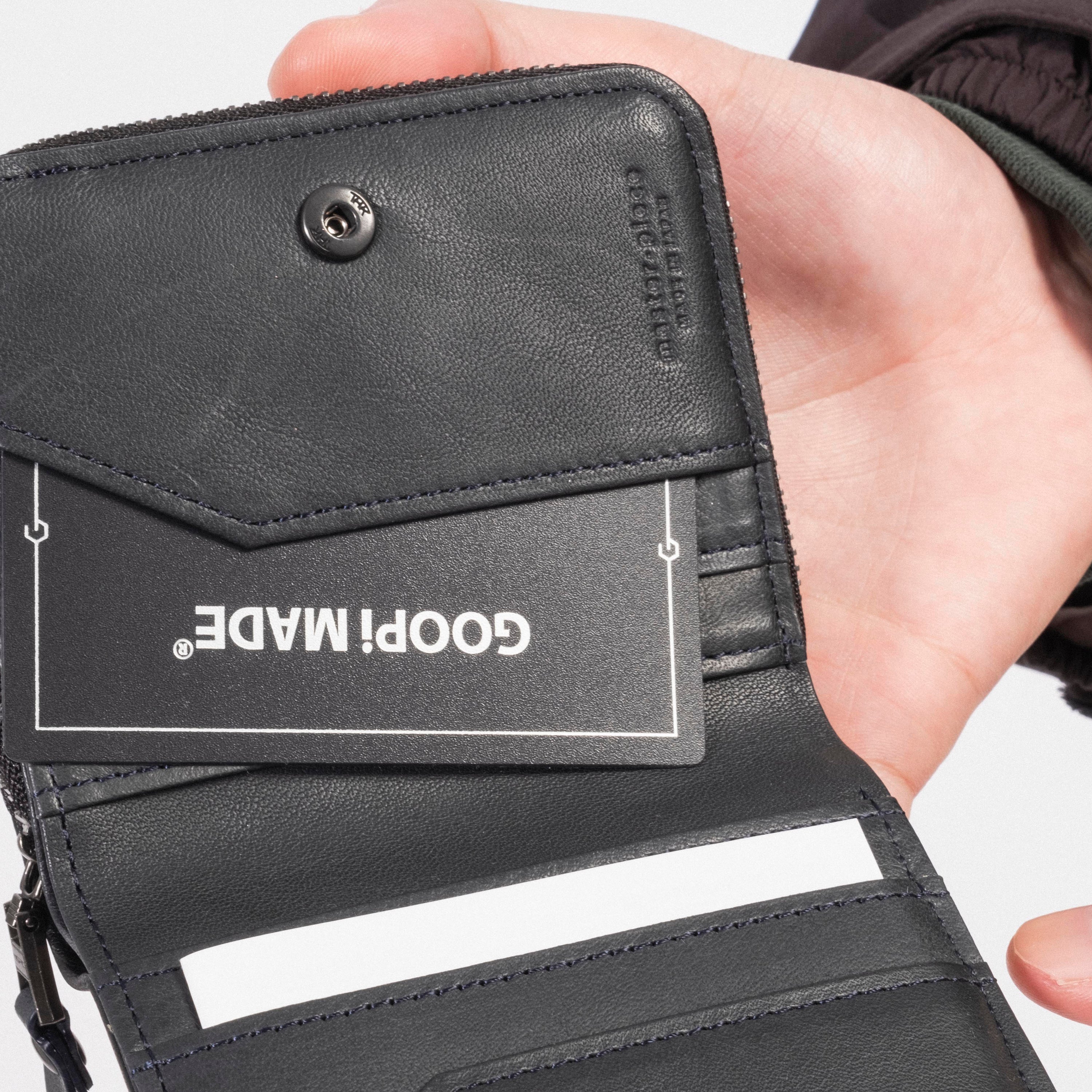 [GOOPiMADE X MASTER-PIECE] “GMASTER-03” G-LOGO LEATHER FOND WALLET _ BLACK