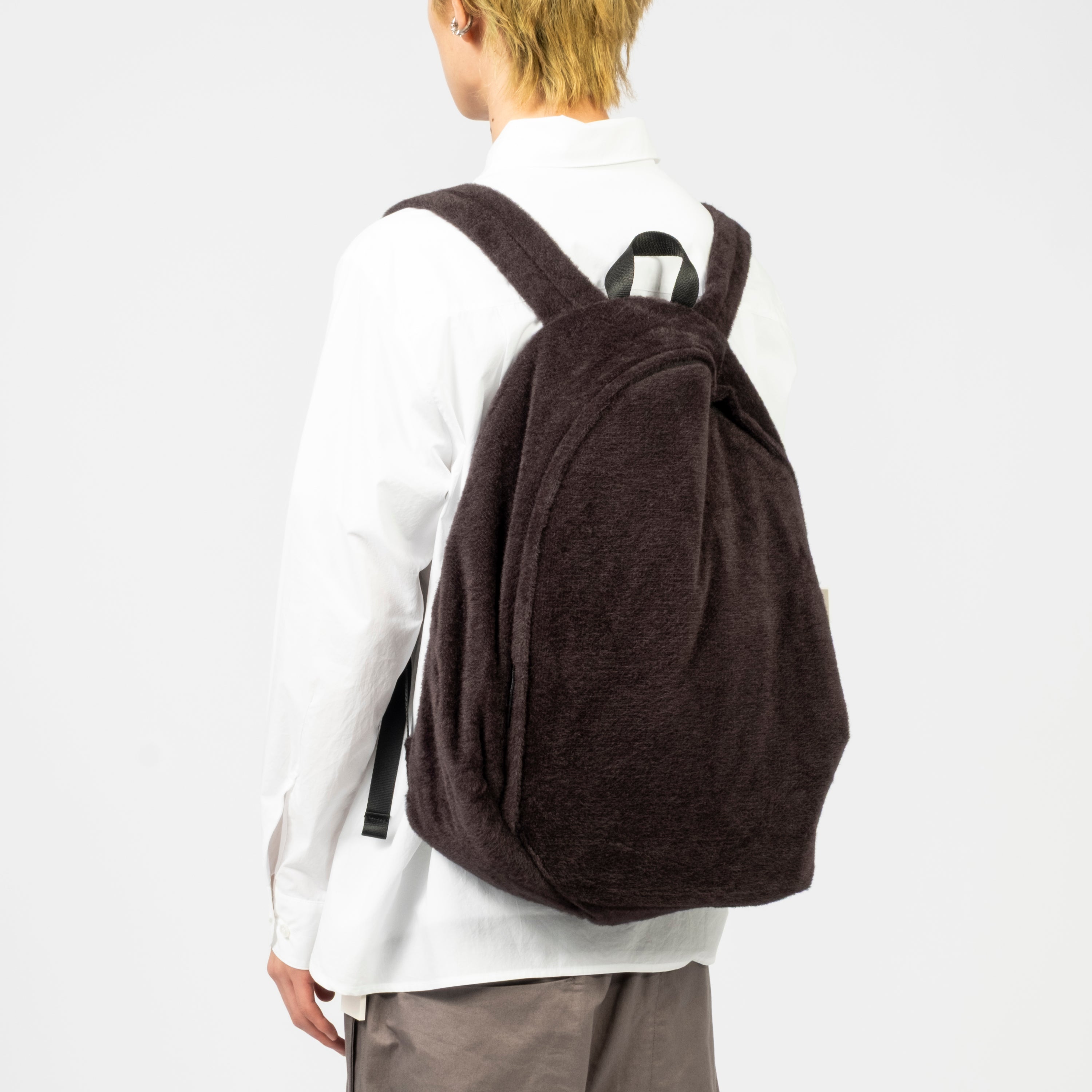 [POST ARCHIVE FACTION] VANTAA BAG _ CHARCOAL