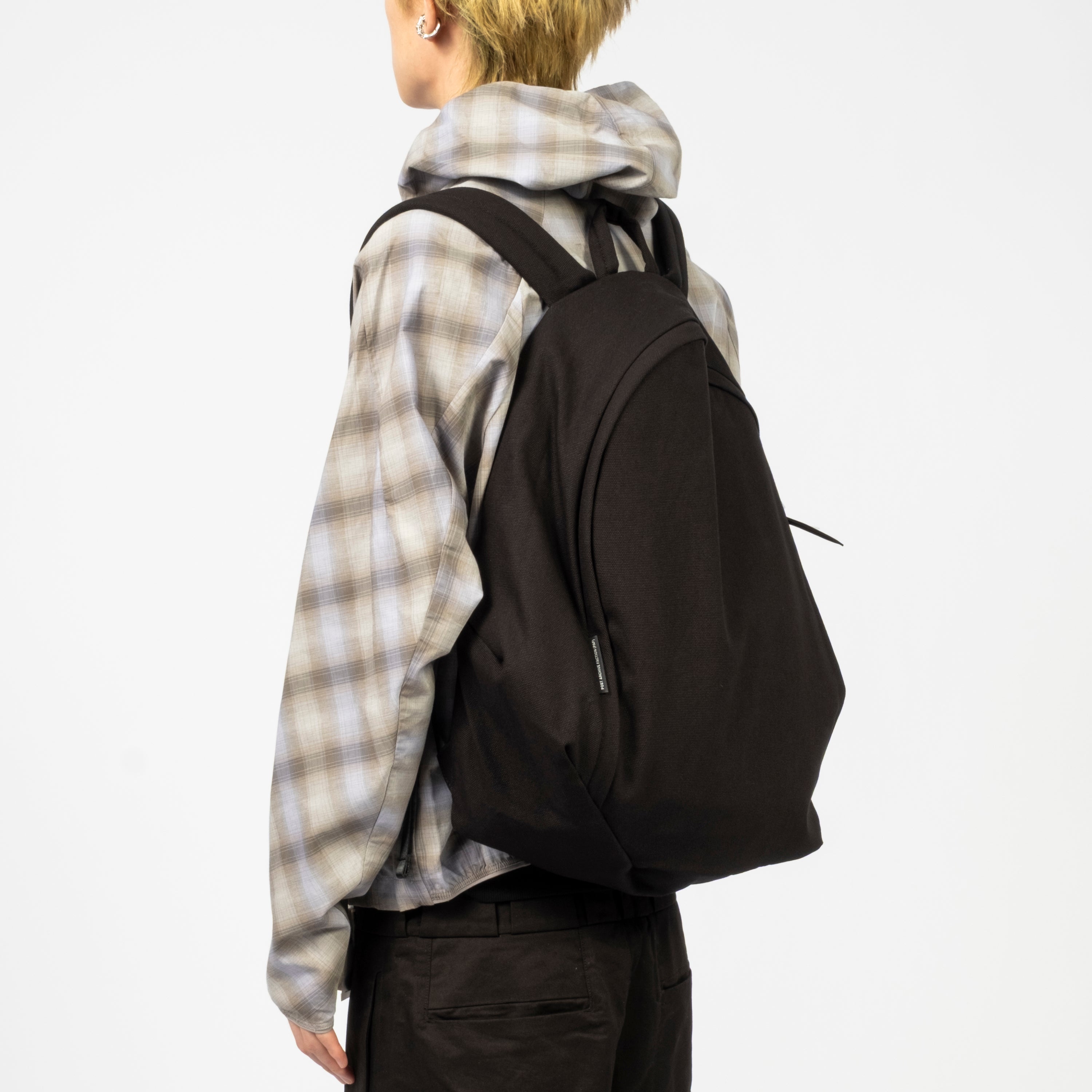 [POST ARCHIVE FACTION] VANTAA BAG _ BLACK