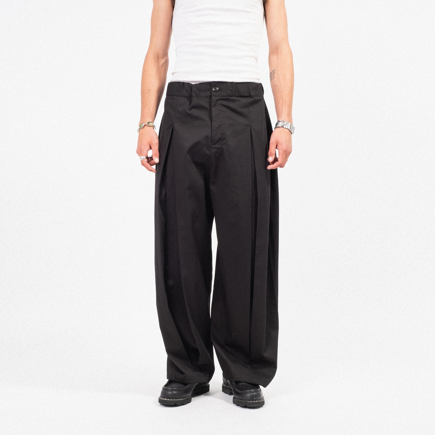 [SAGE NATION] BOX PLEAT TROUSER _ BLACK