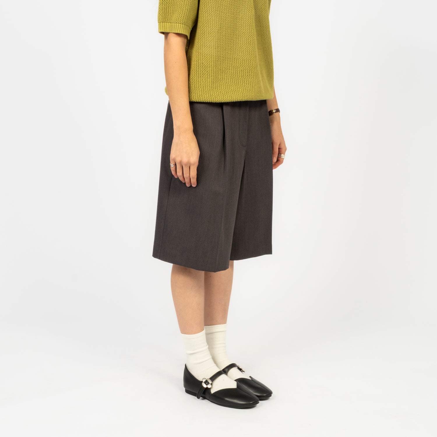 [DUNST] BERMUDA SHORTS _ CHARCOAL GREY