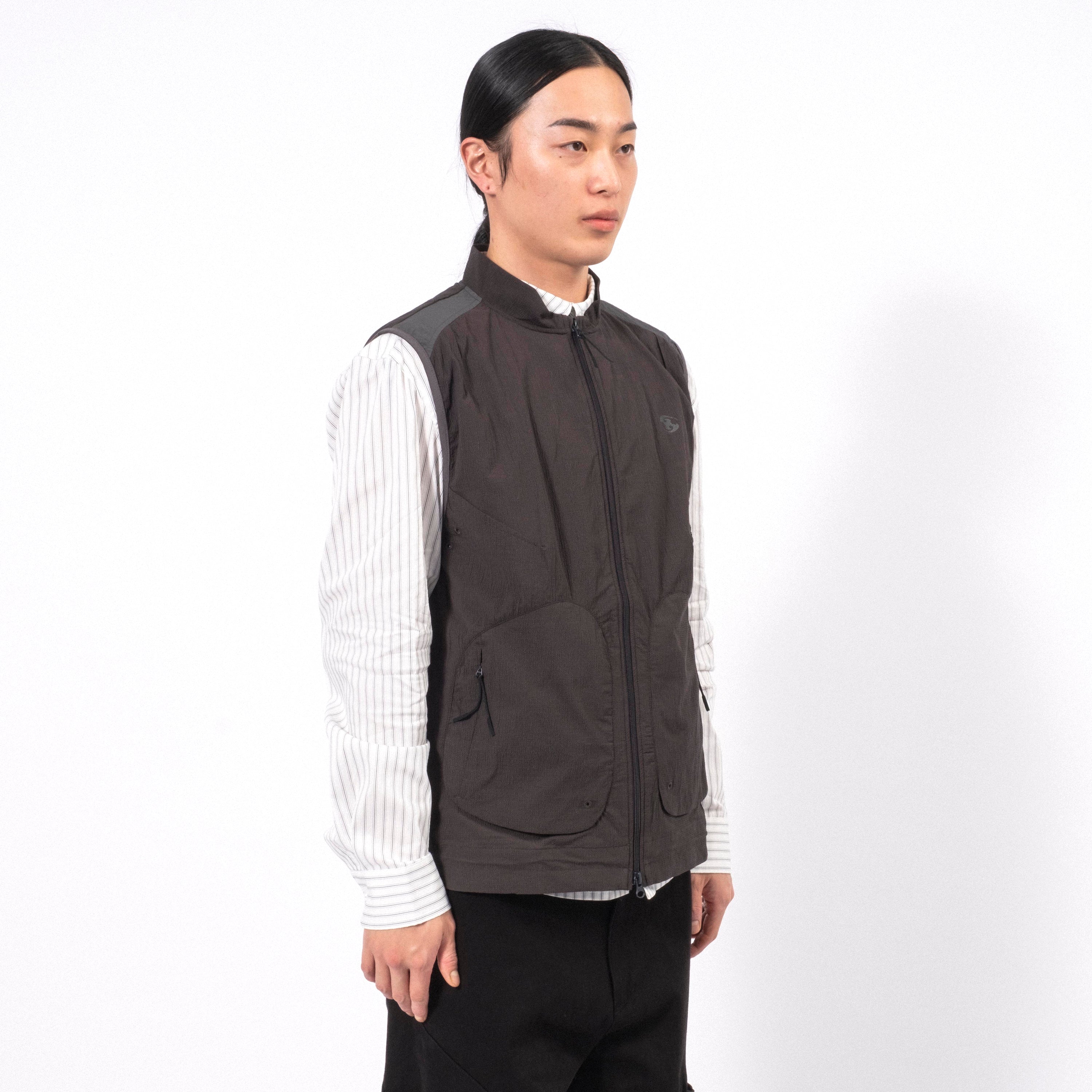 [SAN SAN GEAR] TERRAFACE VEST _ CHARCOAL