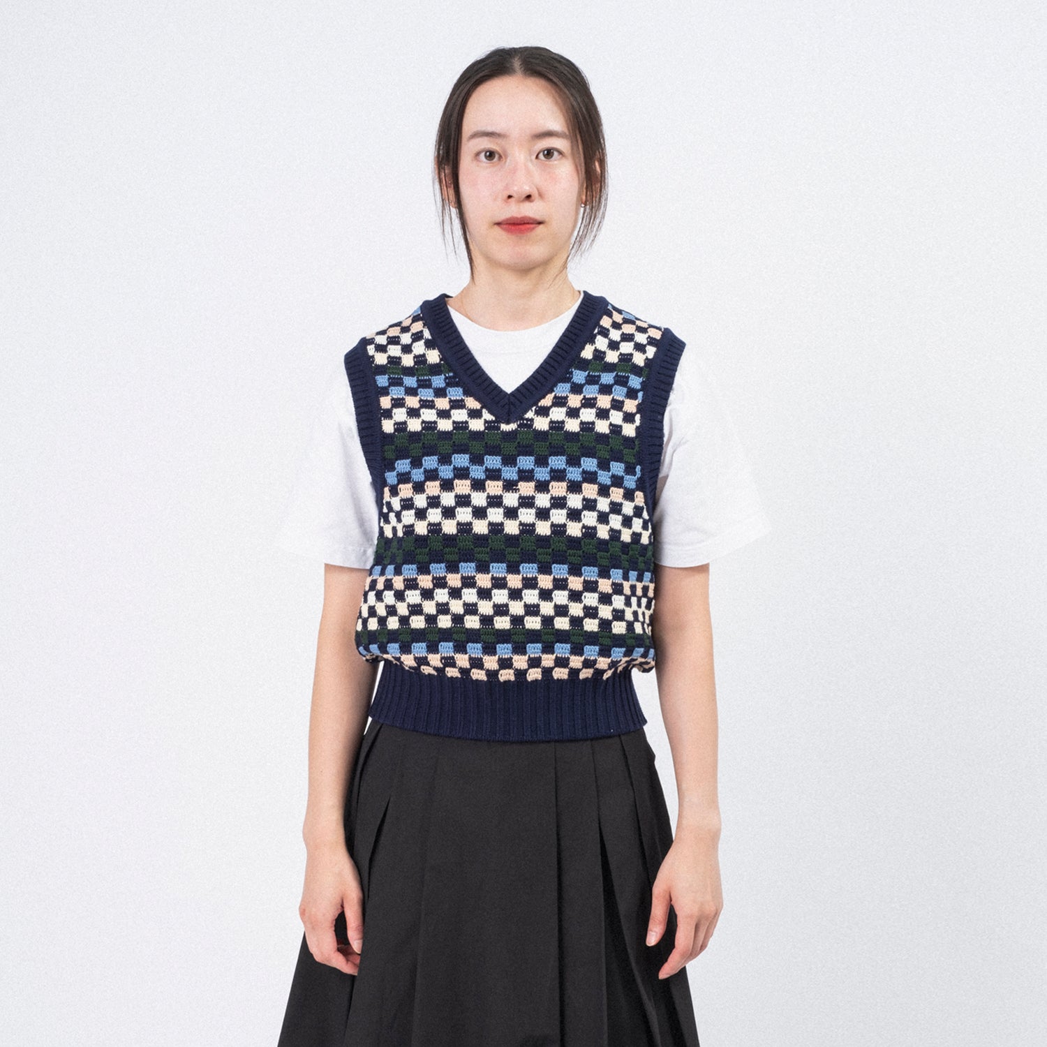 [DUNST] UNISEX CRAFTED V-NECK KNIT VEST _ NAVY