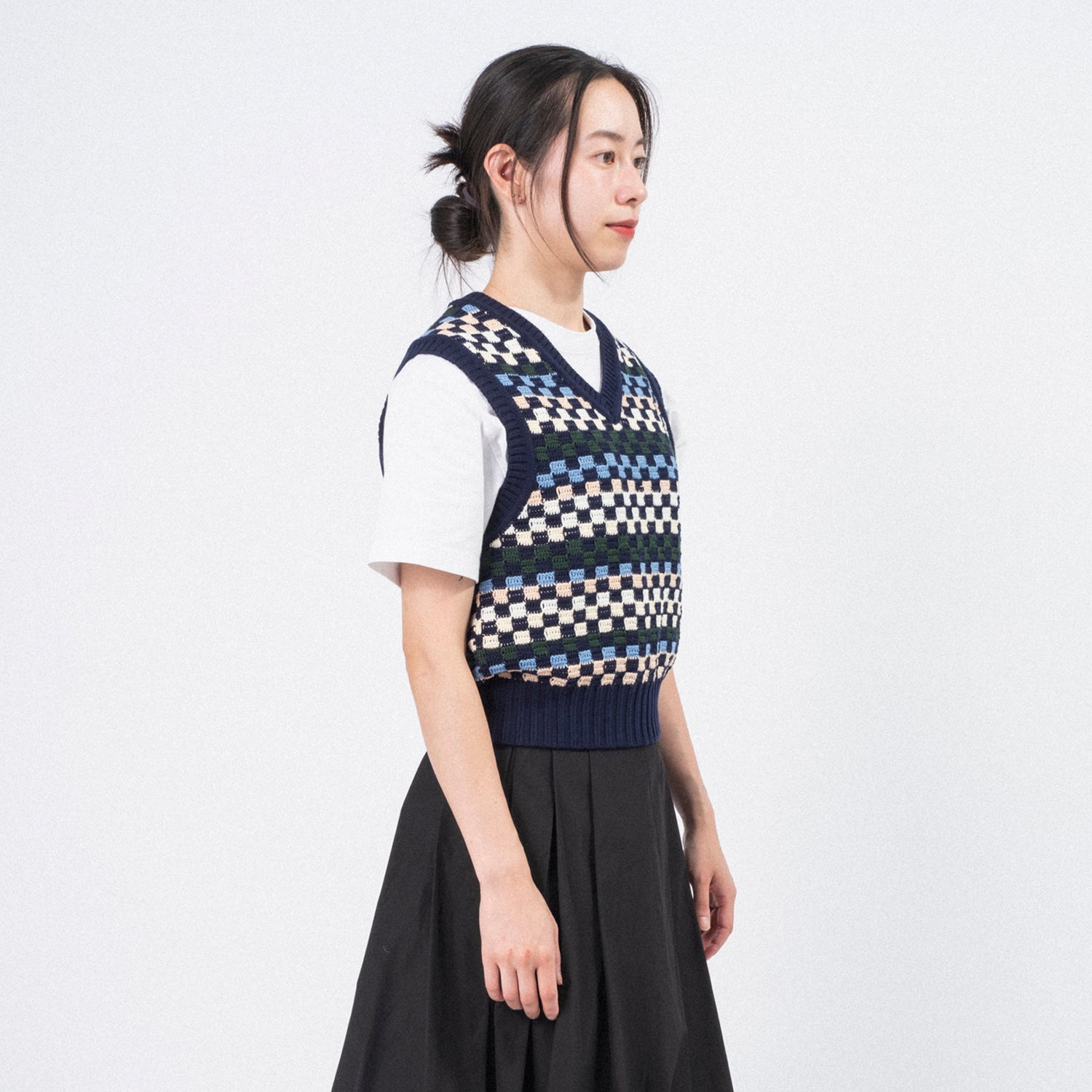 [DUNST] UNISEX CRAFTED V-NECK KNIT VEST _ NAVY