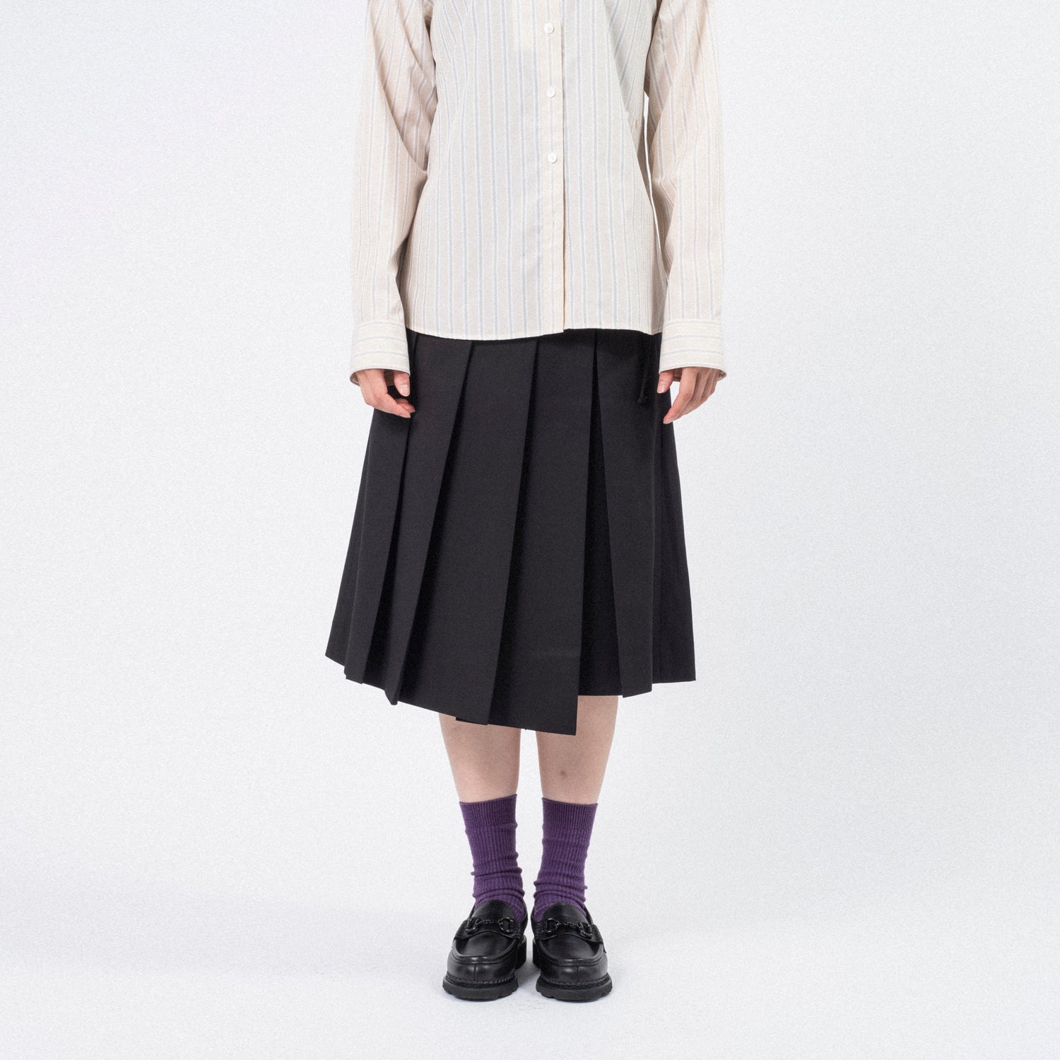 [DUNST] RIBBONED PLEATS SKIRT _ BLACK