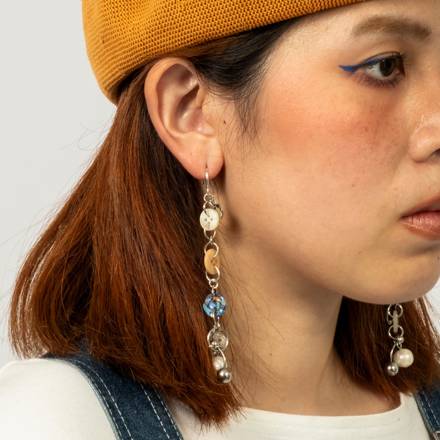 [52HZ LAB] MIXED RECYCLED BUTTONS EARRINGS