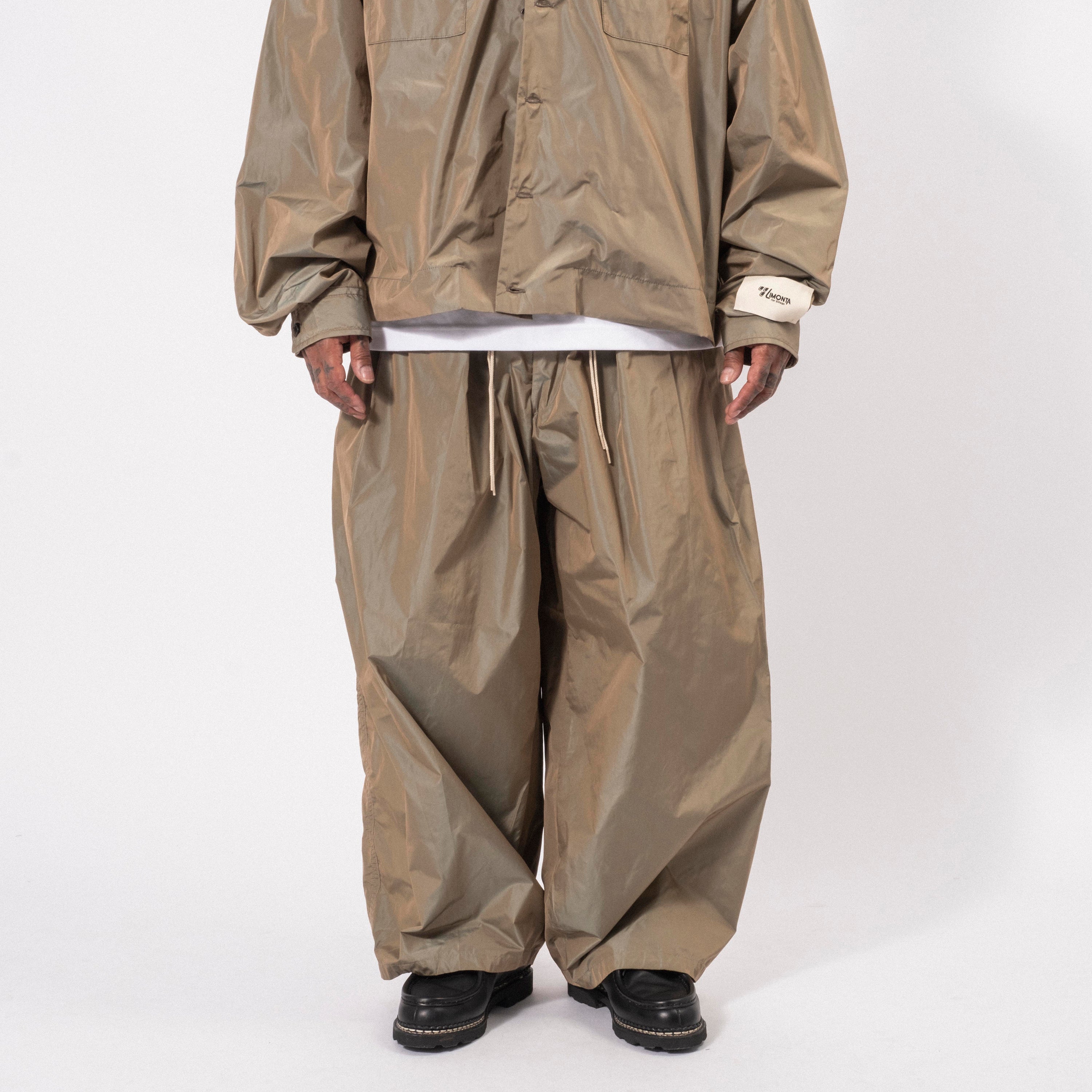 [SILLAGE] CIRCULAR PANTS LIMONTA NYLON _ KHAKI