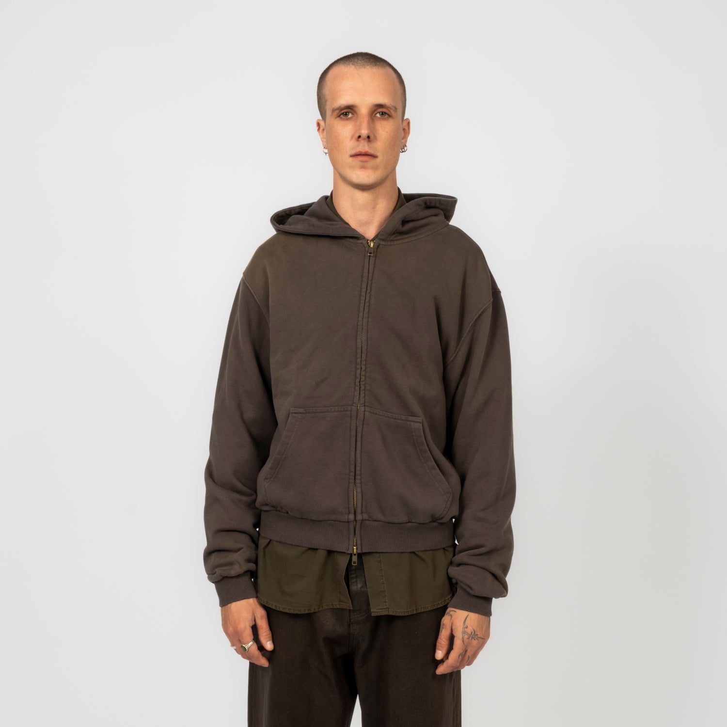 [HATCHINGROOM] VTG HOODIE _ BLEACHED CHARCOAL