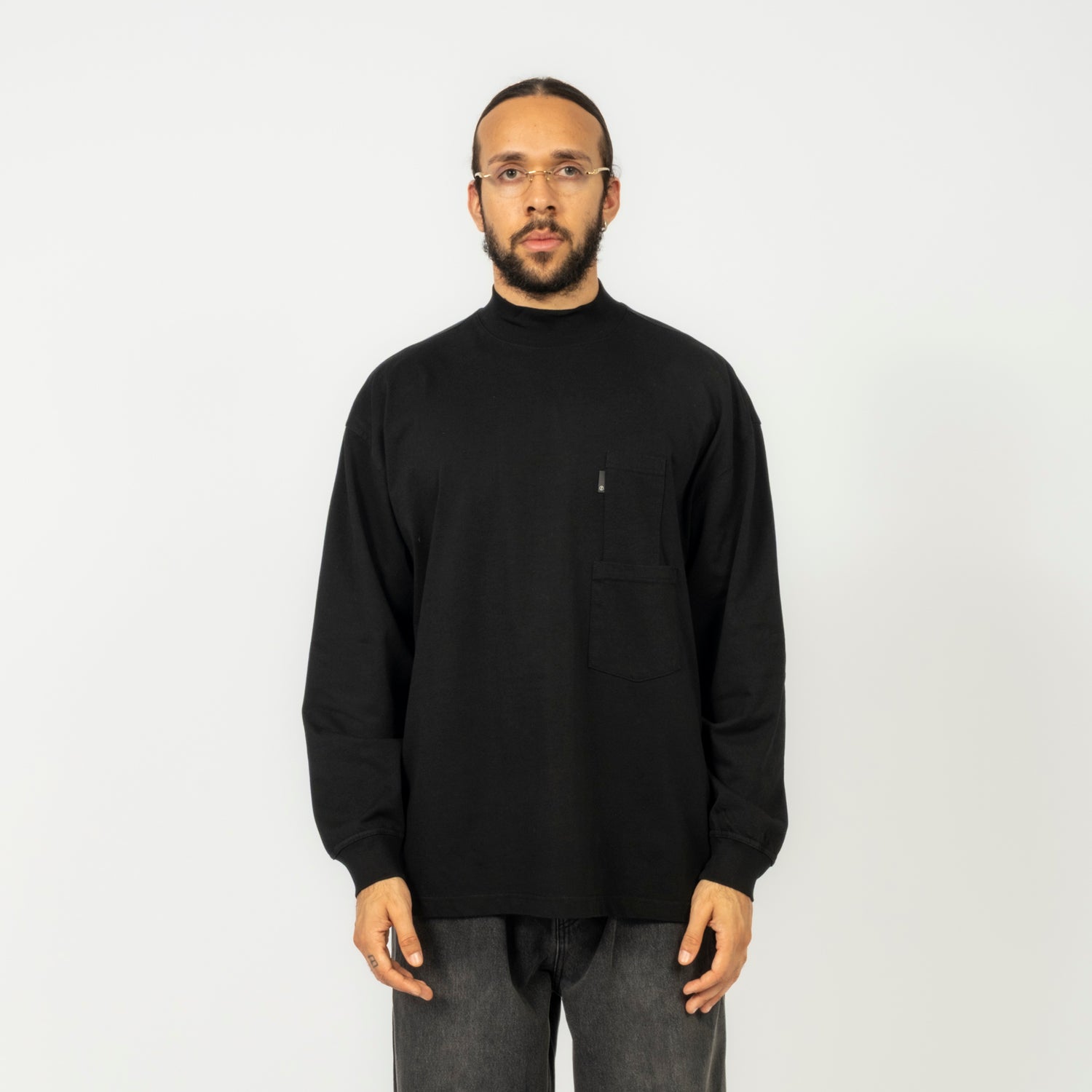 [MOIF] BAGGY MOCKNECK L/S TEE _ BLACK