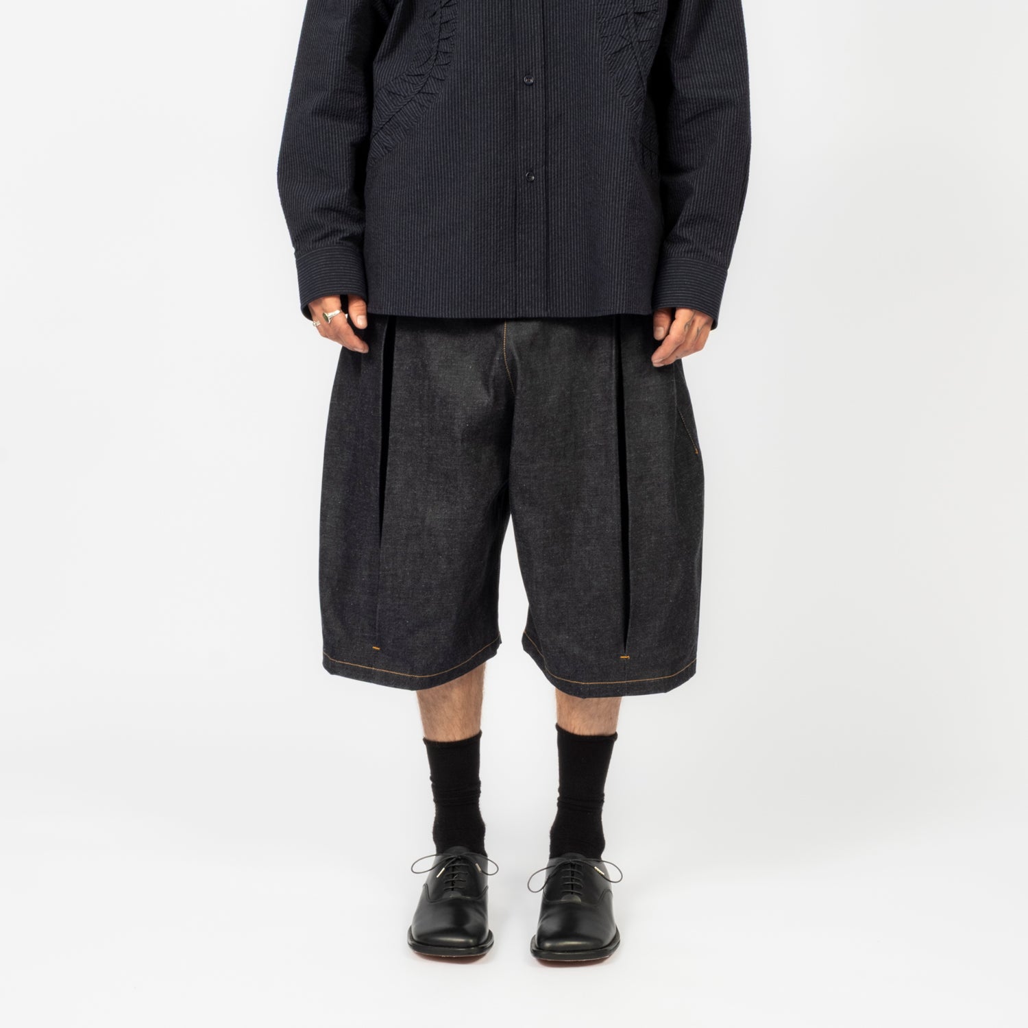 [SAGE NATION] BOX PLEAT SHORTS _ RAW INDIGO