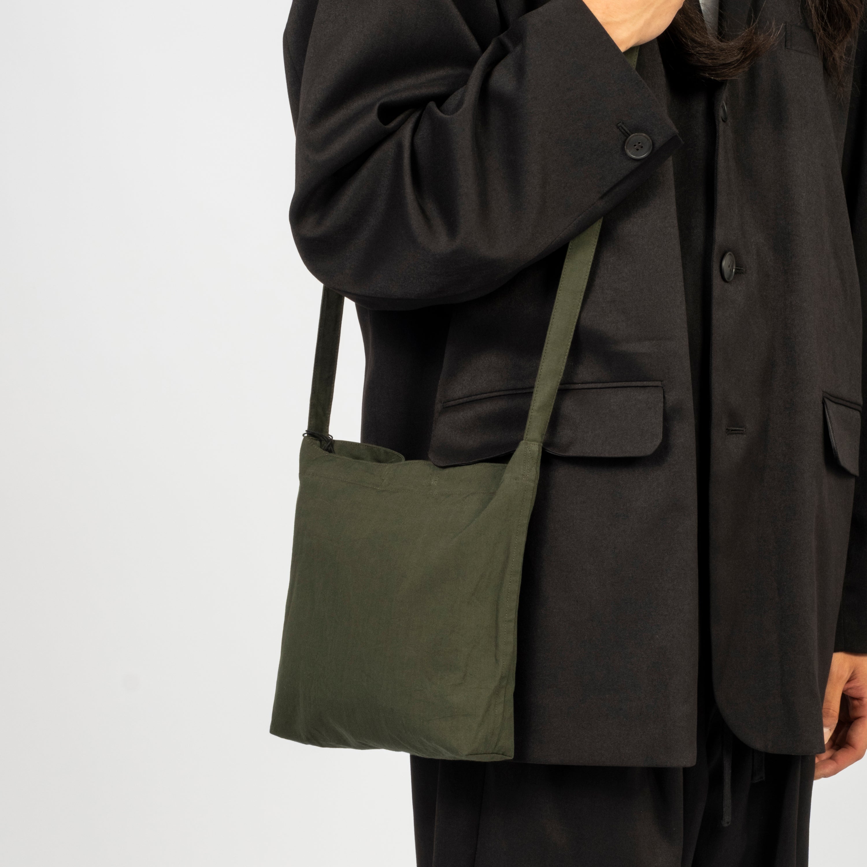[YOKO SAKAMOTO] RESEARCHER BAG MEDIUM _ OLIVE