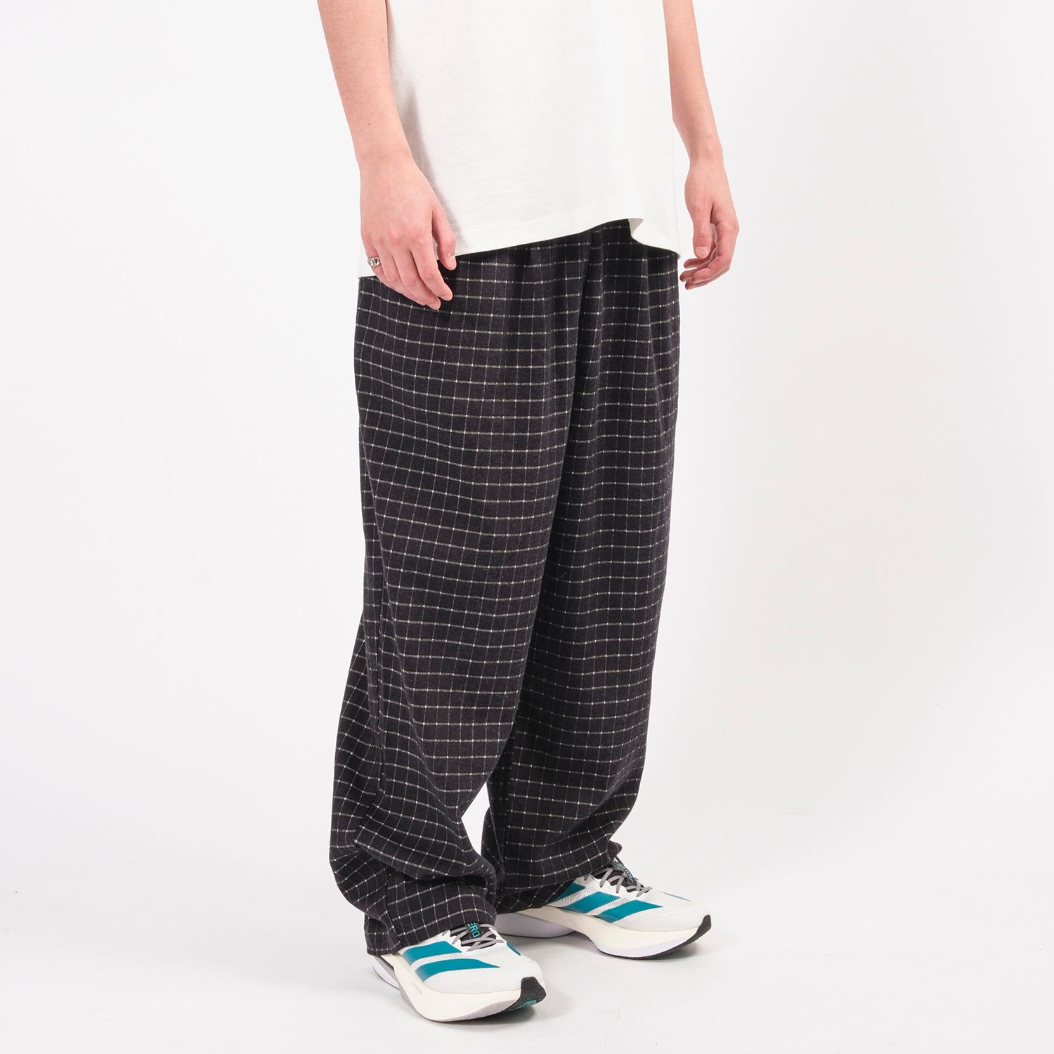 [CONICHIWA BONJOUR] NERD CHECKED WIDE PANTS _ BLACK