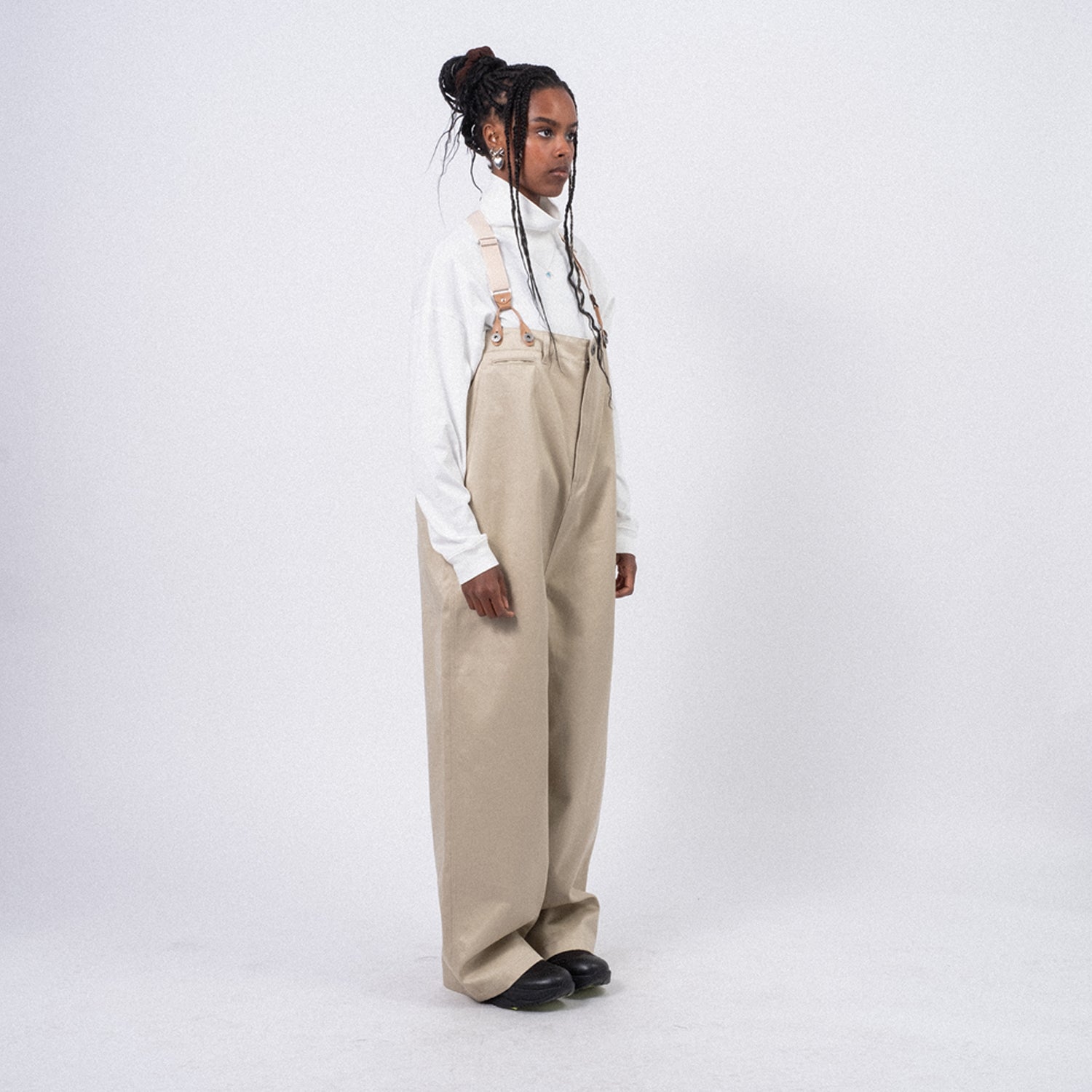 [RHODOLIRION] PS1012 SUSPENDER PANTS _ A-KHAKI