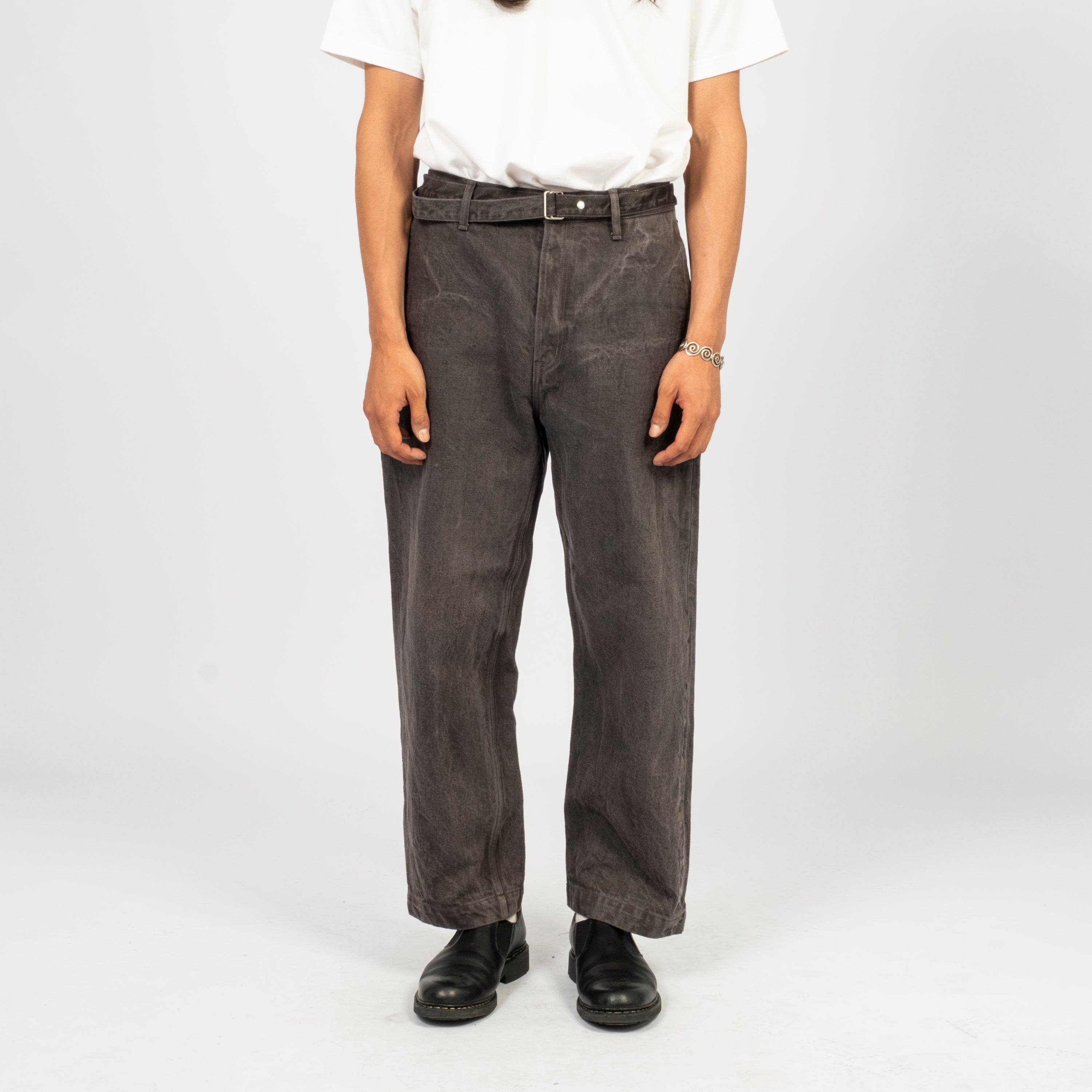 [YOKO SAKAMOTO] BELTED TROUSERS _ SUMI INK