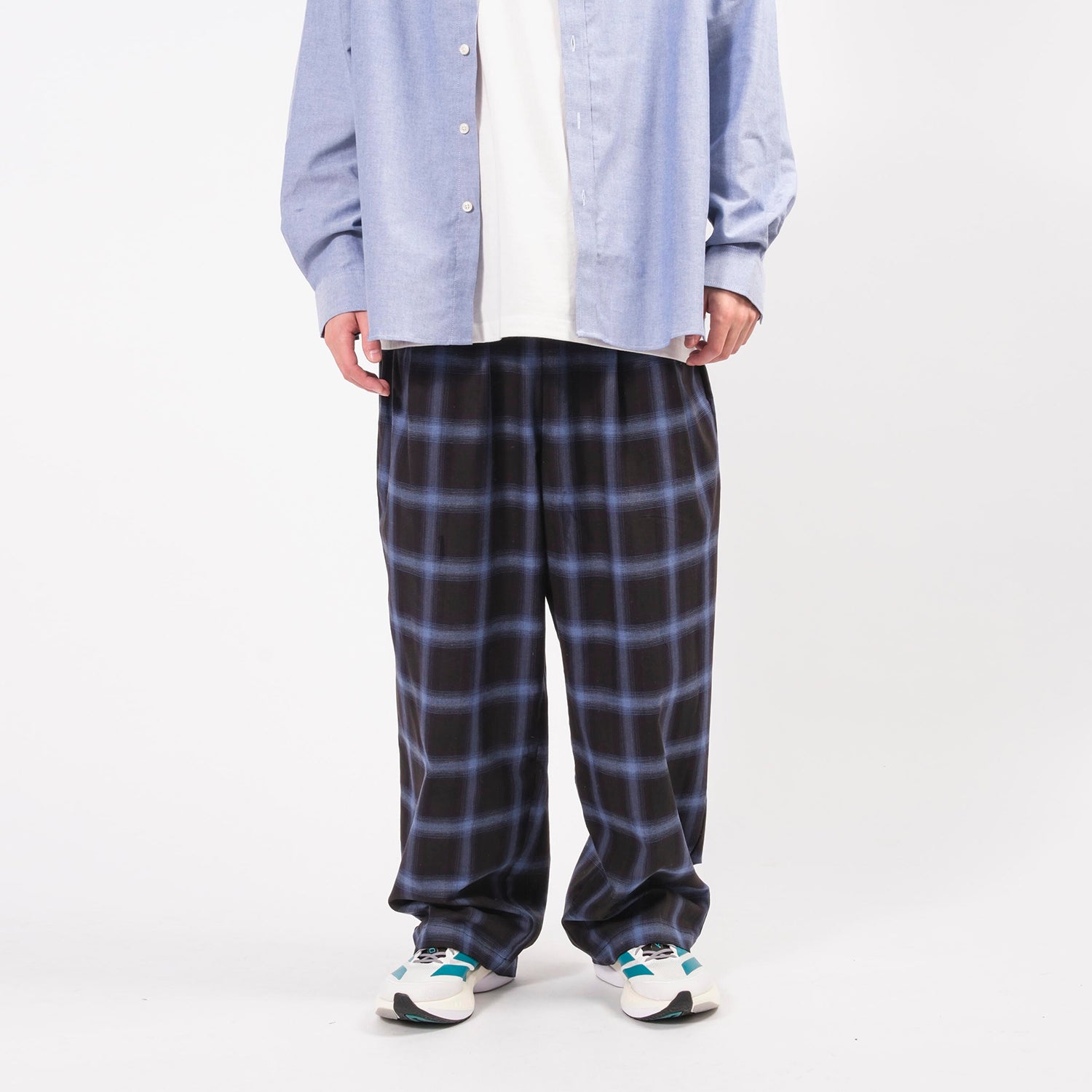 [CONICHIWA BONJOUR] NERD CHECKED WIDE PANTS _ BLUE/BLACK