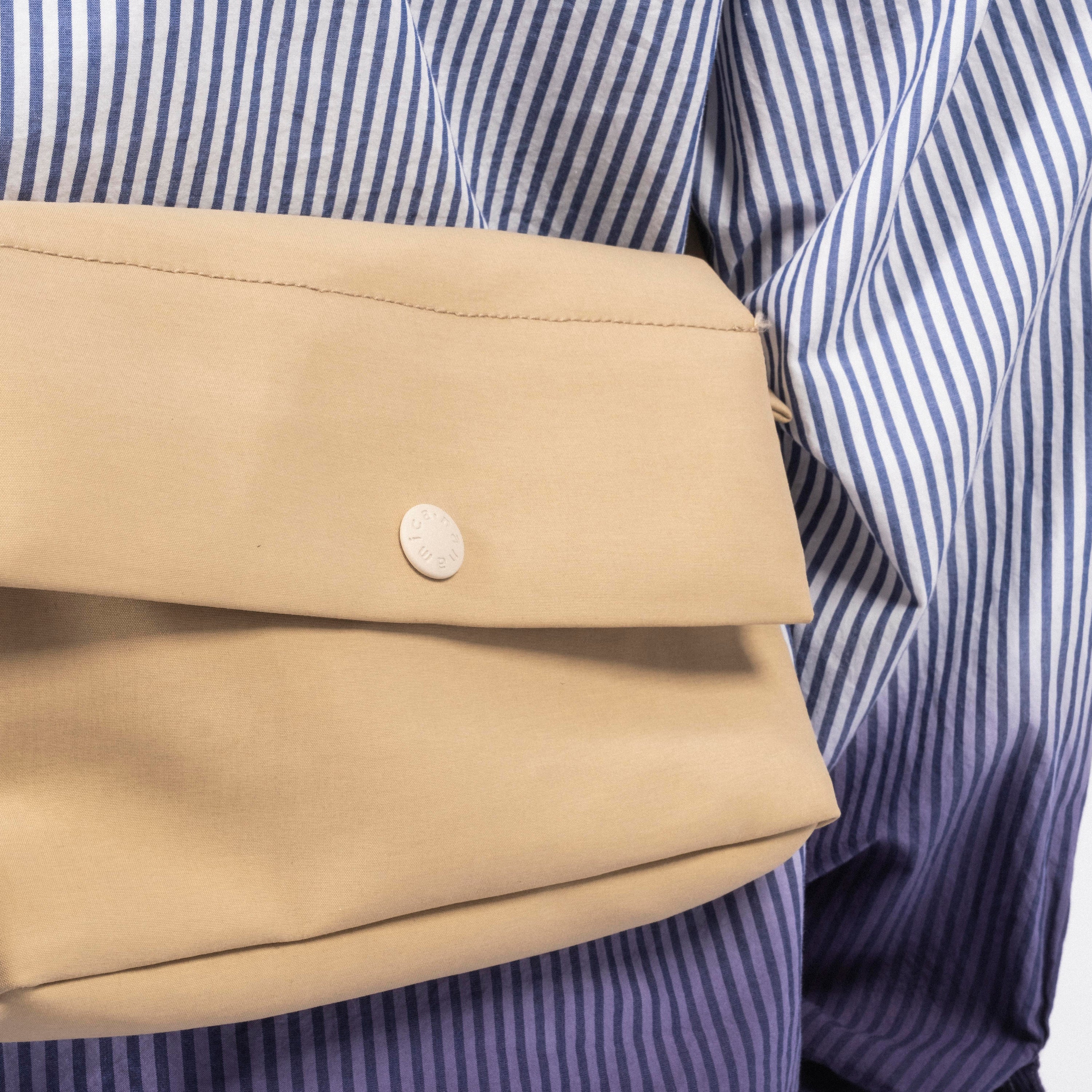 [NANAMICA] 2L PERTEX CARTRIDGE BAG _ BEIGE