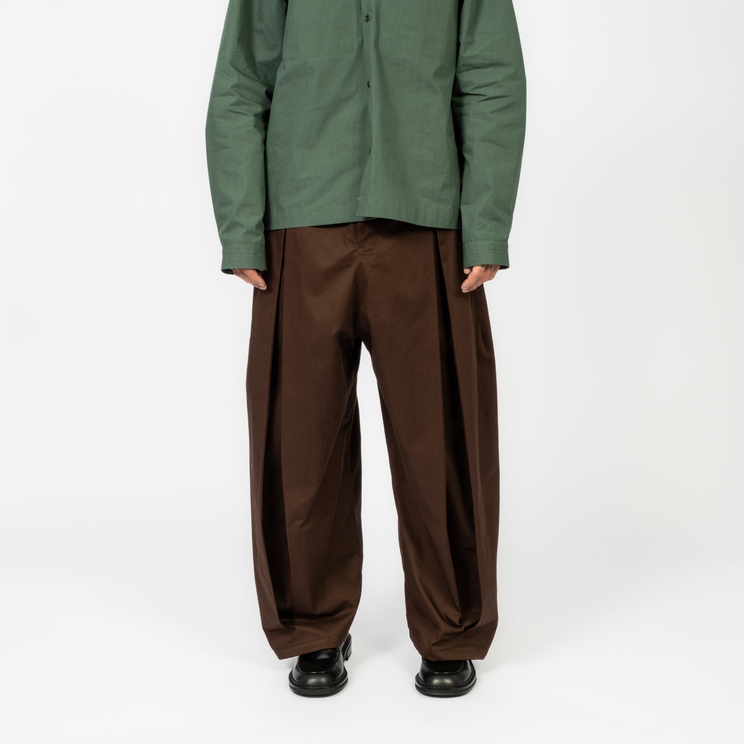 [SAGE NATION] BOX PLEAT TROUSER _ BROWN