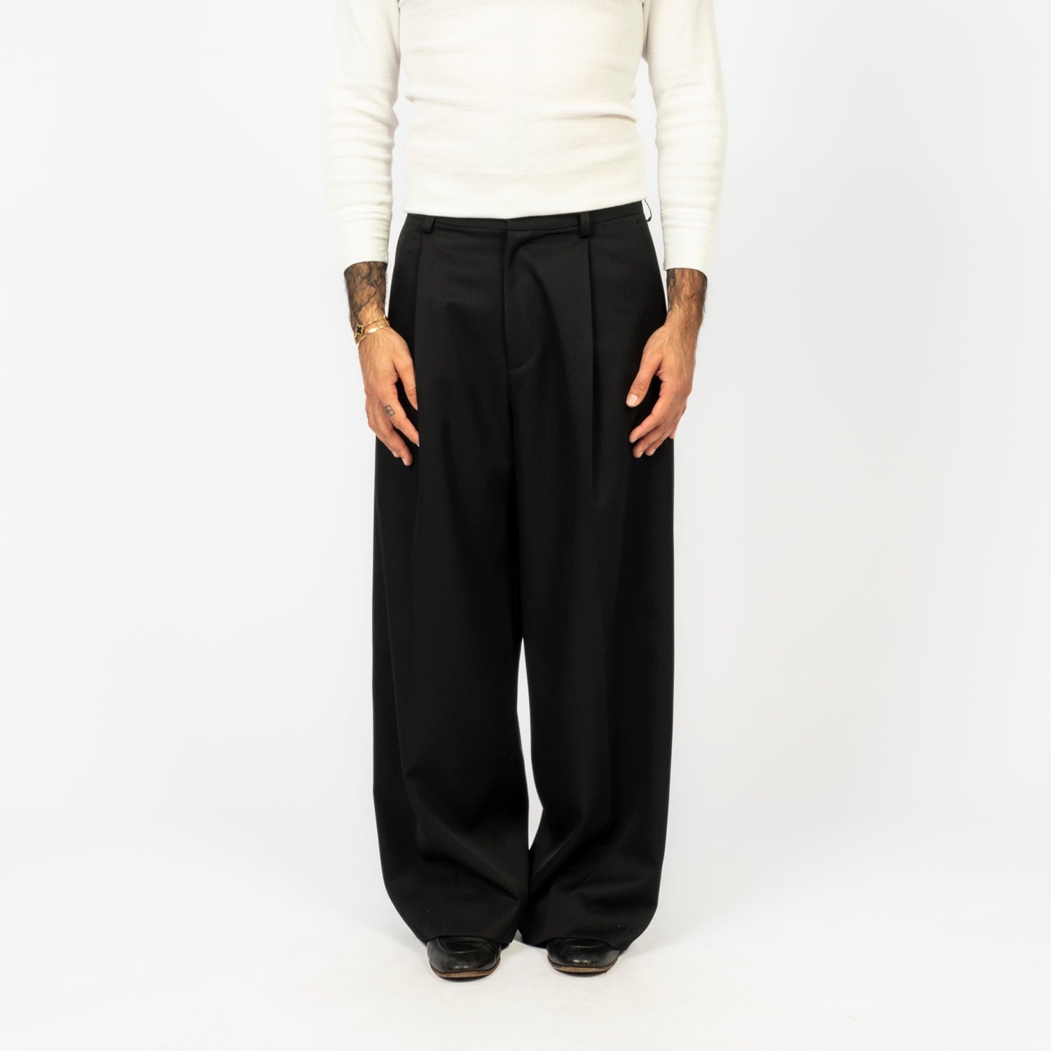 [SSSTEIN] ST.1419 EXTRA WIDE TROUSERS _ BLACK