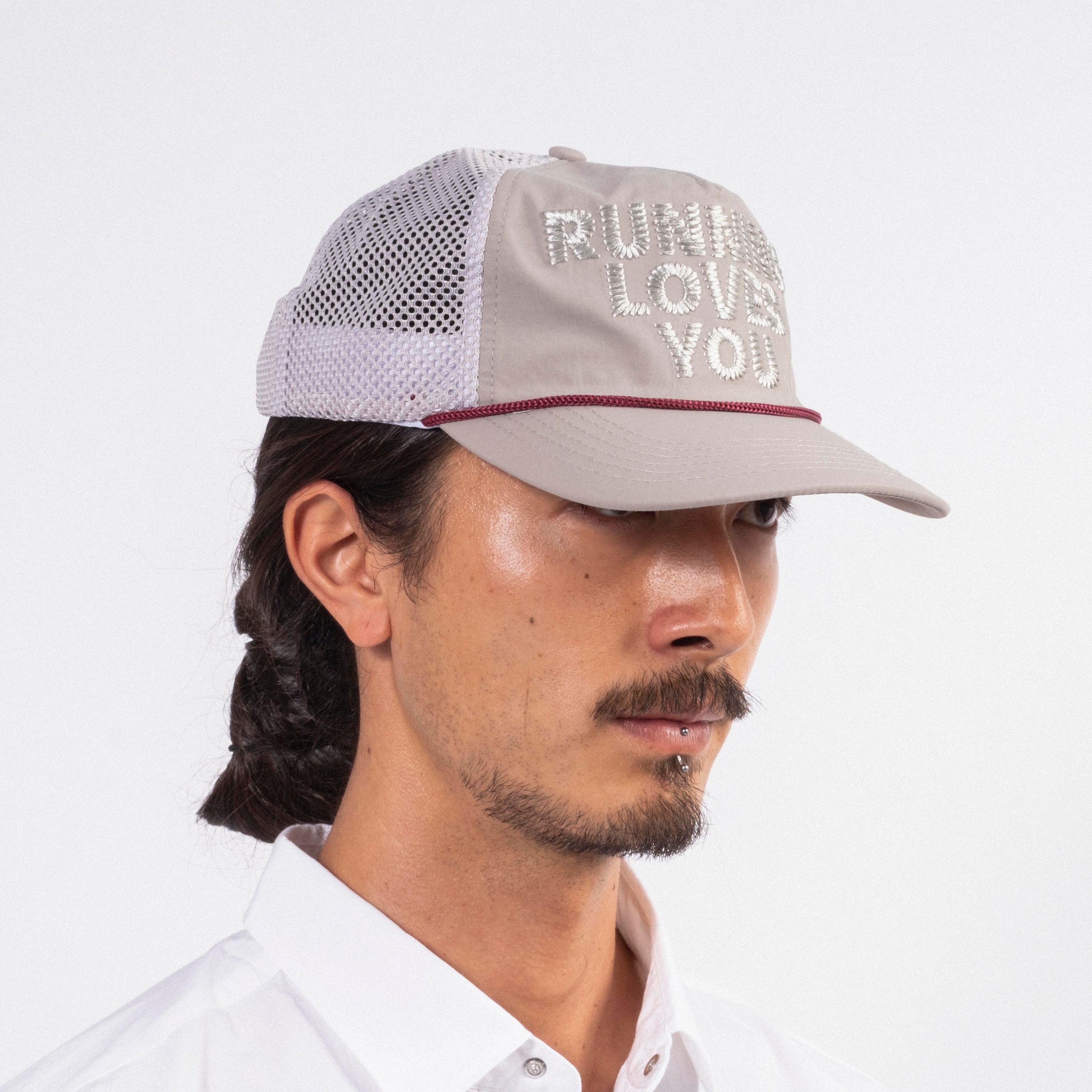 [ALEX ZONO] RUNNING LOVES YOU HAT