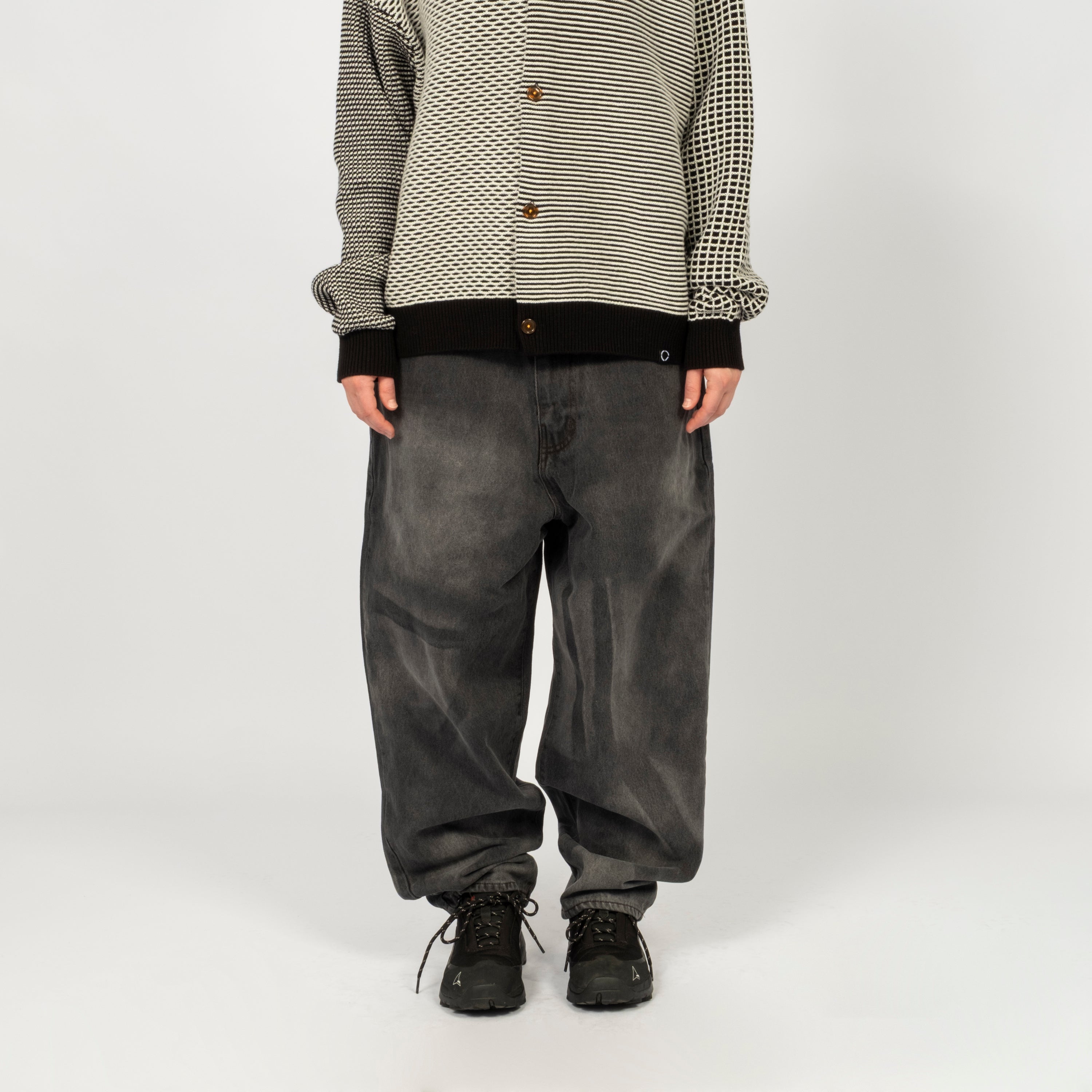 [PHINGERIN] 6 POCKET JEANS LAZER _ B.BLACK