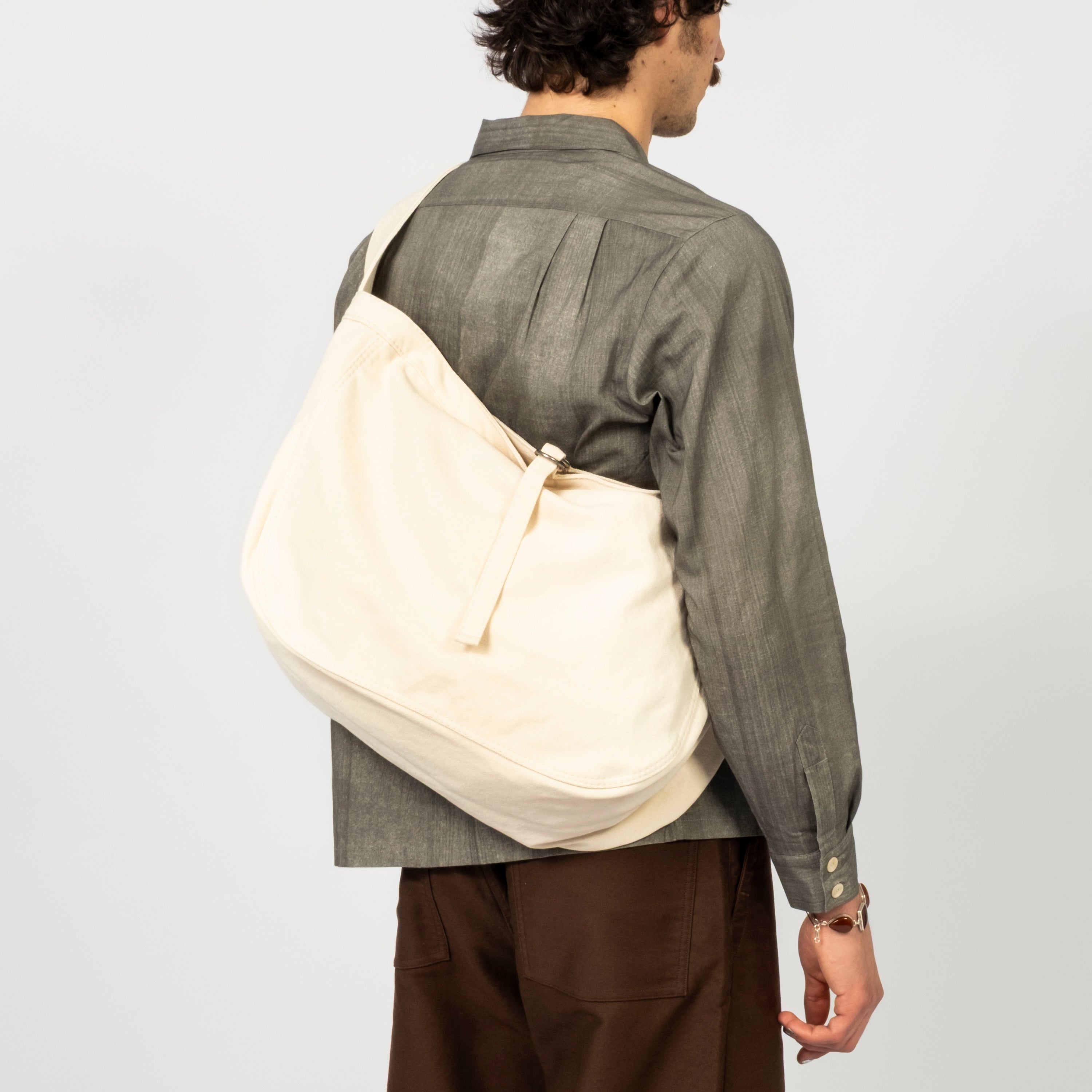 [T.T] LOT.004 NEWSBOY BAG _ IVORY