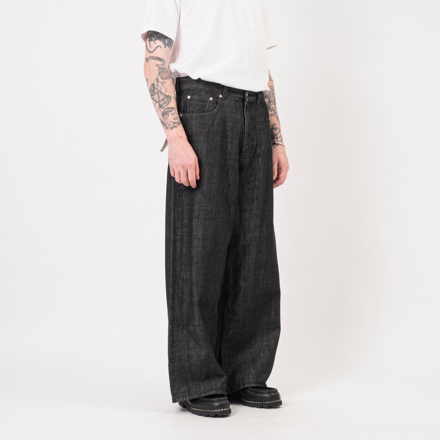 [YOUTH] EXTRA WIDE DENIM PANTS _ WASHED BLACK