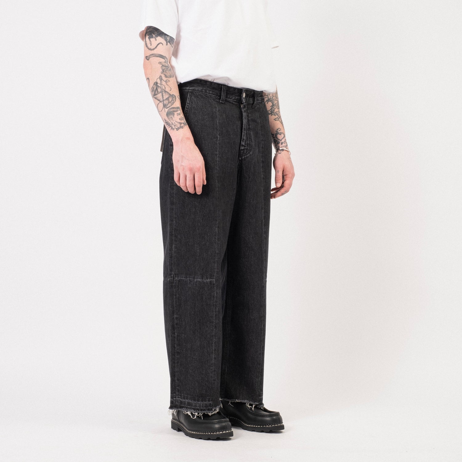 [YOUTH] REBUILD 004 DENIM PANTS _ WASHED BLACK