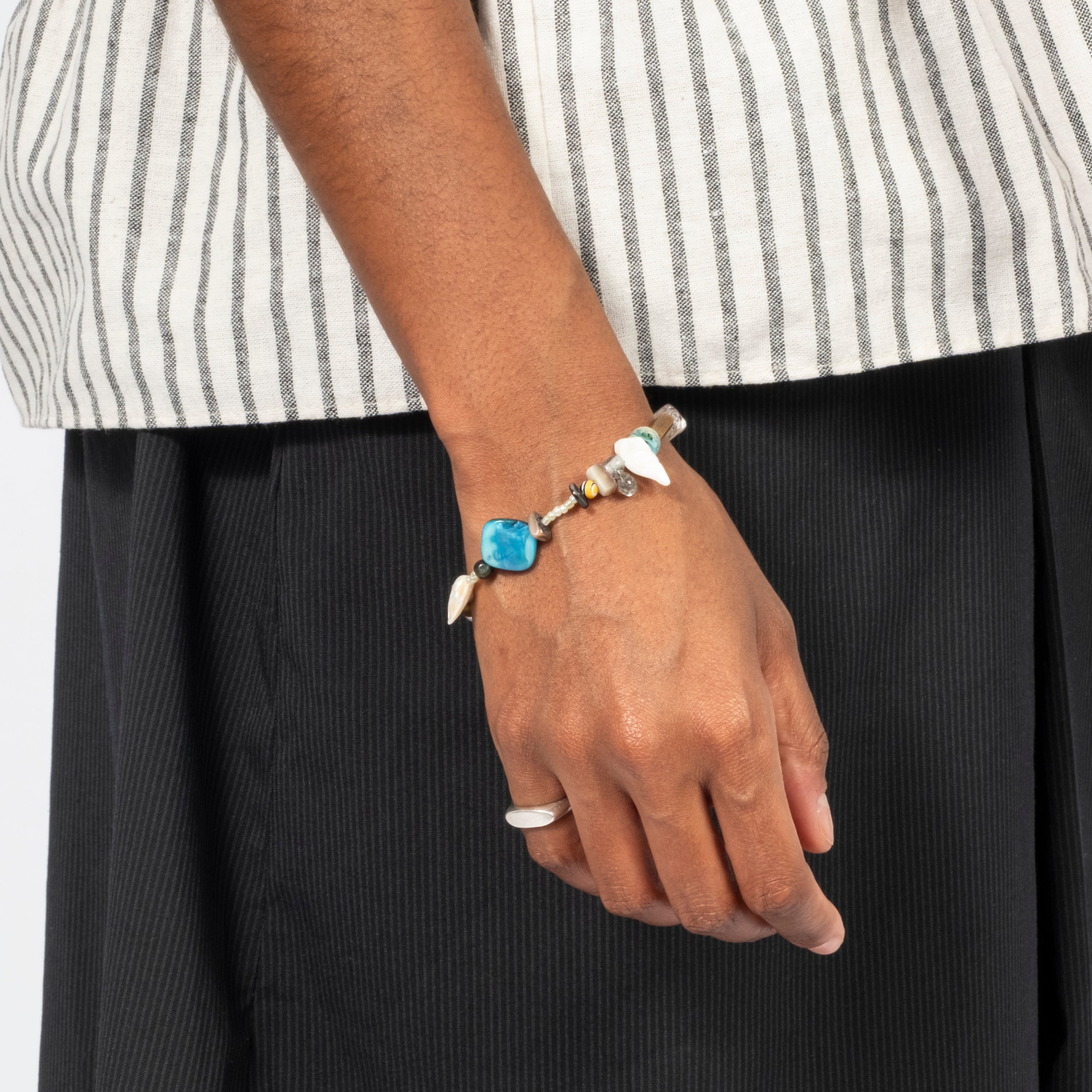 [52HZ LAB] RAW BRACELET