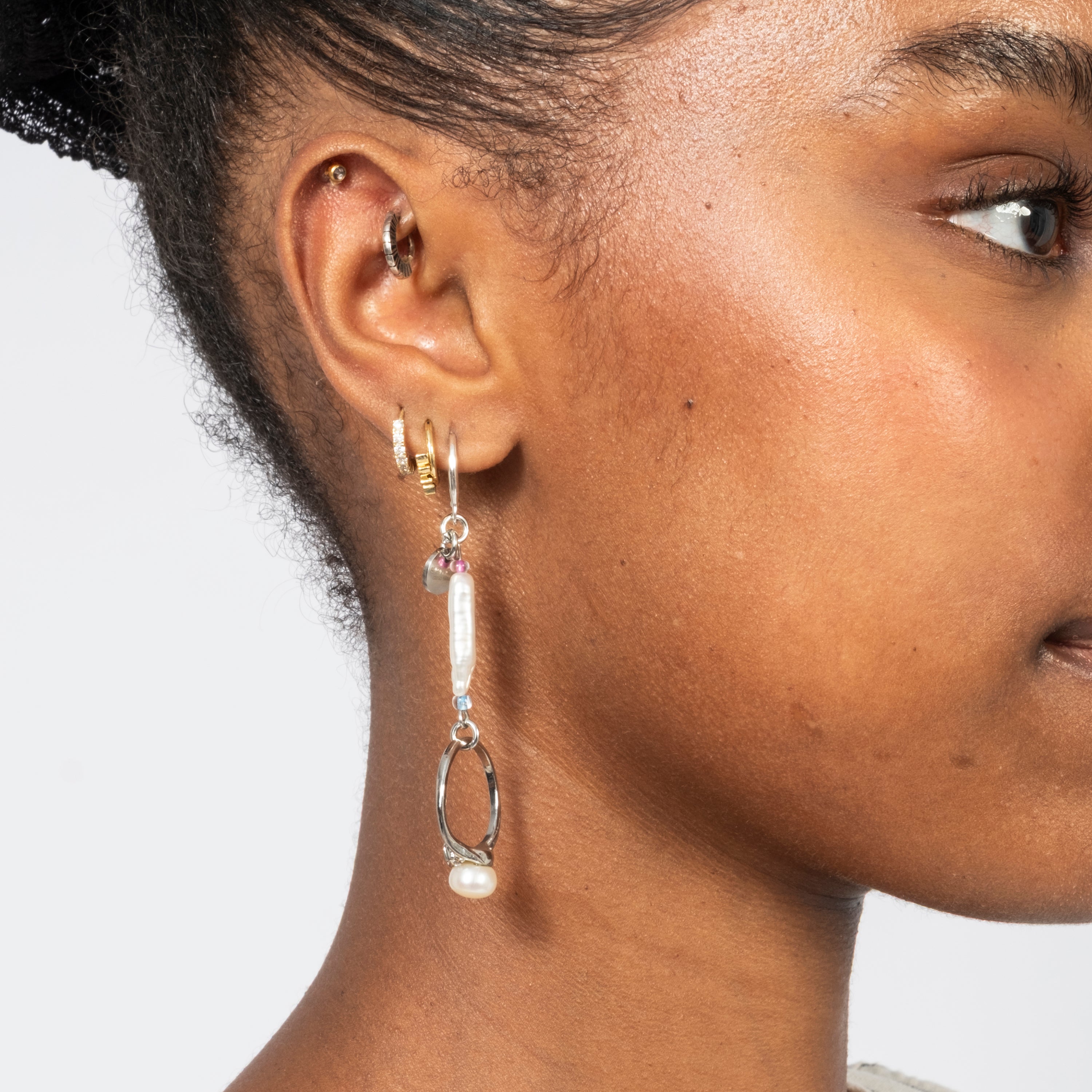 [52HZ LAB] DON’T STARE AT MY EARS EARRINGS
