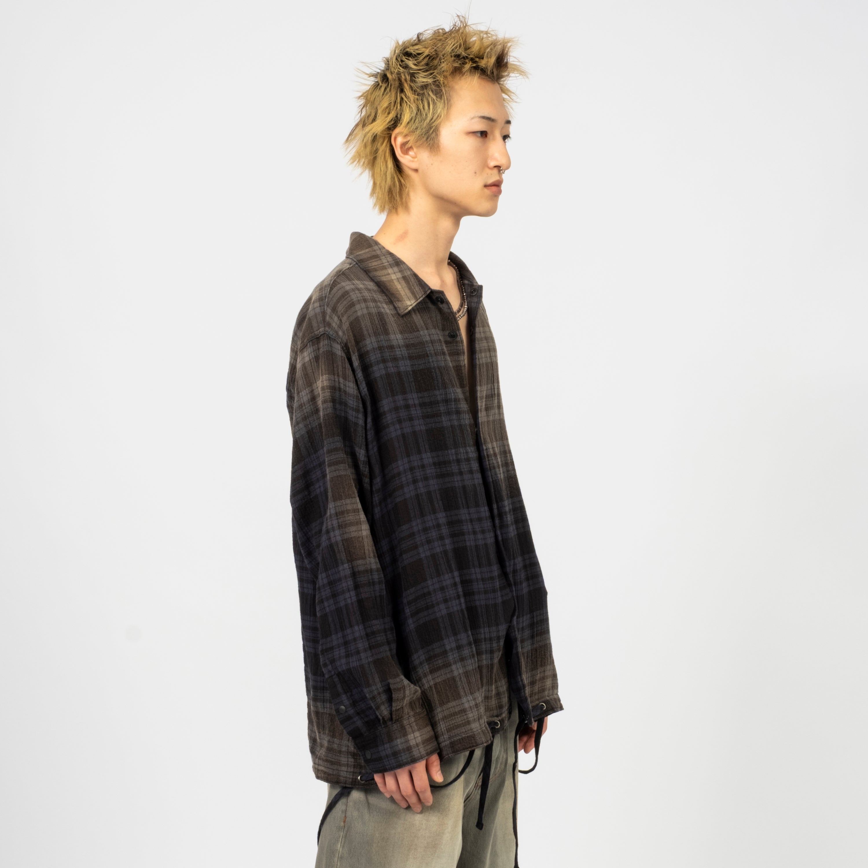 [UNAFFECTED] BLEACHED CHECK SHIRT _ BLUE & BLACK CHECK