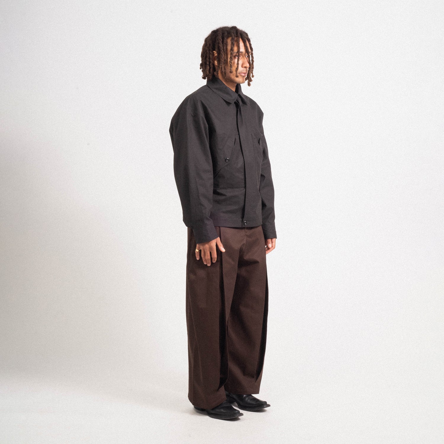 SAGE NATION] BOX PLEAT TROUSER _ BROWN