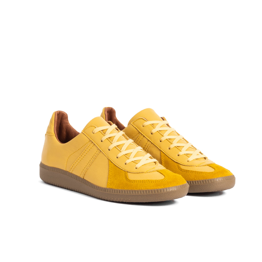 [REPRODUCTION OF FOUND] GERMAN MILITARY TRAINER _ LIGHT YELLOW