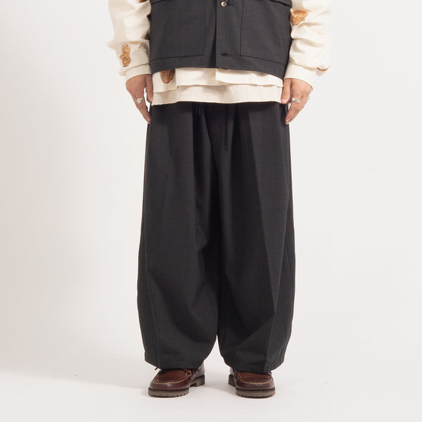 SILLAGE] CIRCULAR PANTS _ ANTHRACITE – MAILLOT