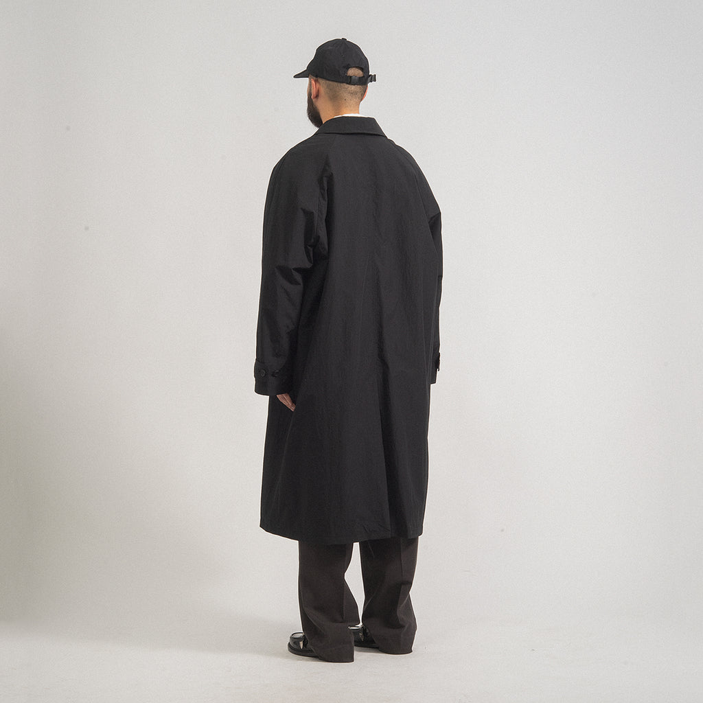 [MFPEN] INSTALLATION COAT  _ RECYCLED BLACK