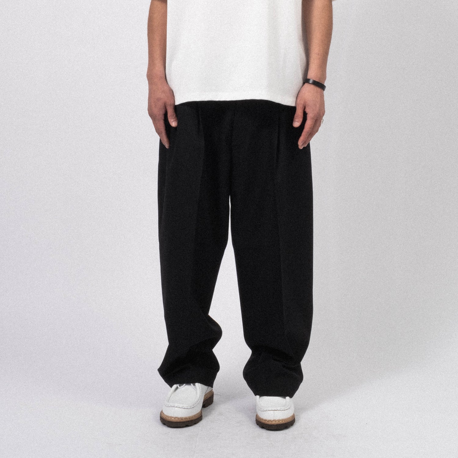 [YOKO SAKAMOTO] CLASSIC WIDE TROUSERS _ BLACK