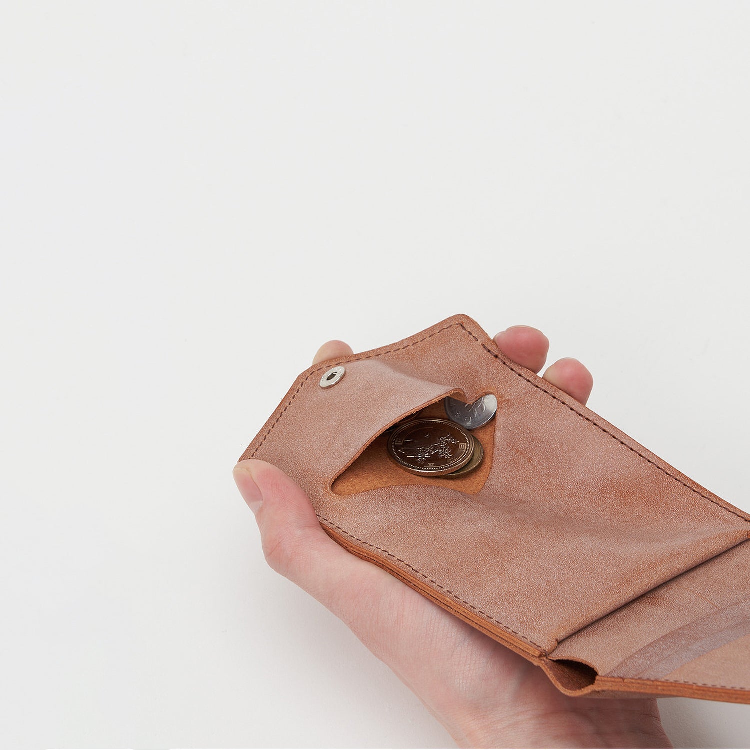 [HENDER SCHEME] FLAP WALLET _ NATURAL