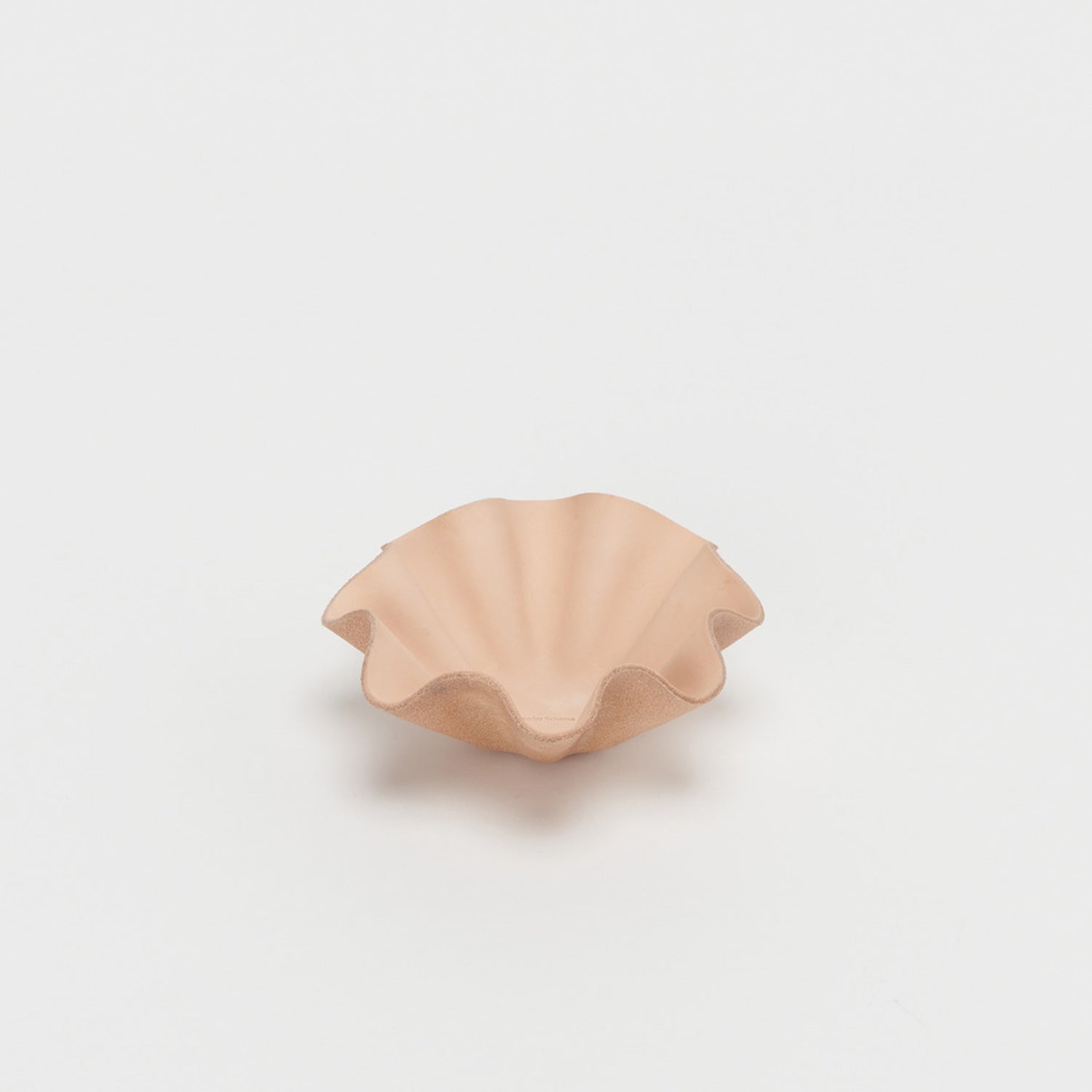 [HENDER SCHEME] SHELL BOWL SMALL _ NATURAL